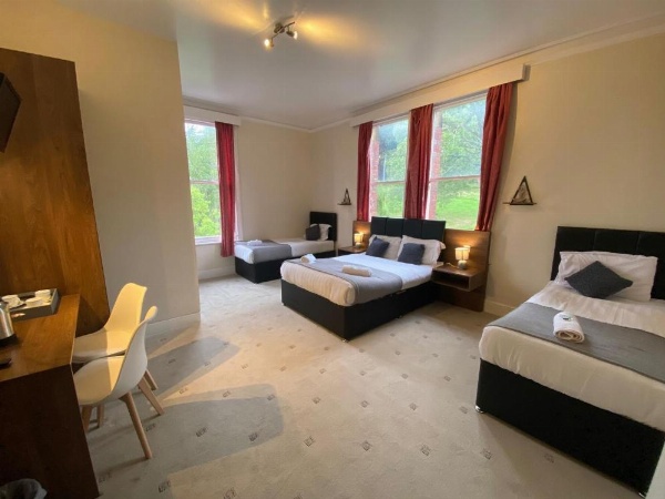 Green Gables Hotel image 21