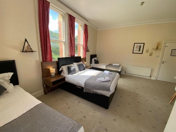 Green Gables Hotel image 33