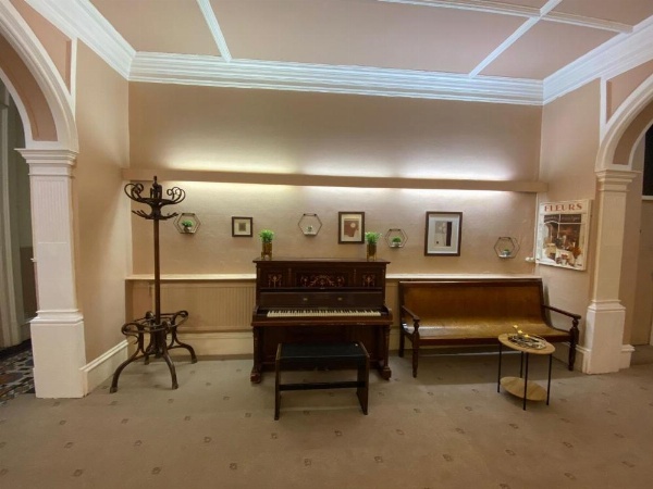 Green Gables Hotel image 4